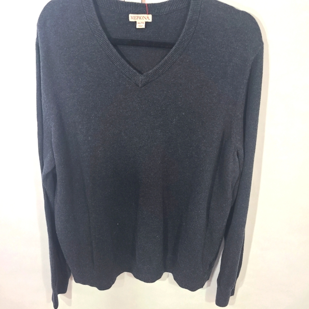 Merona Men's Size XL Gray Sweater Cotton and Wool Long Sleeve V-Neck Top